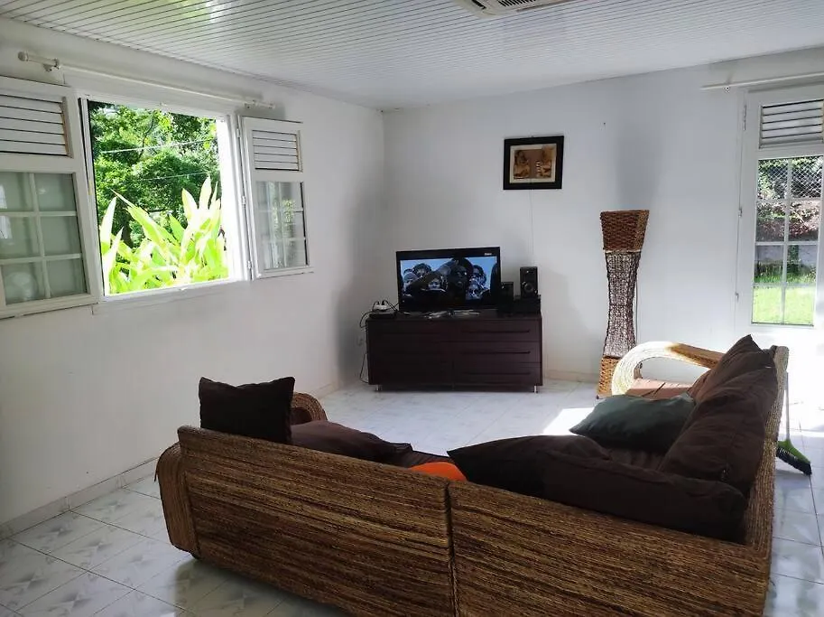 Villa Familiale Avec Piscine Le Marin